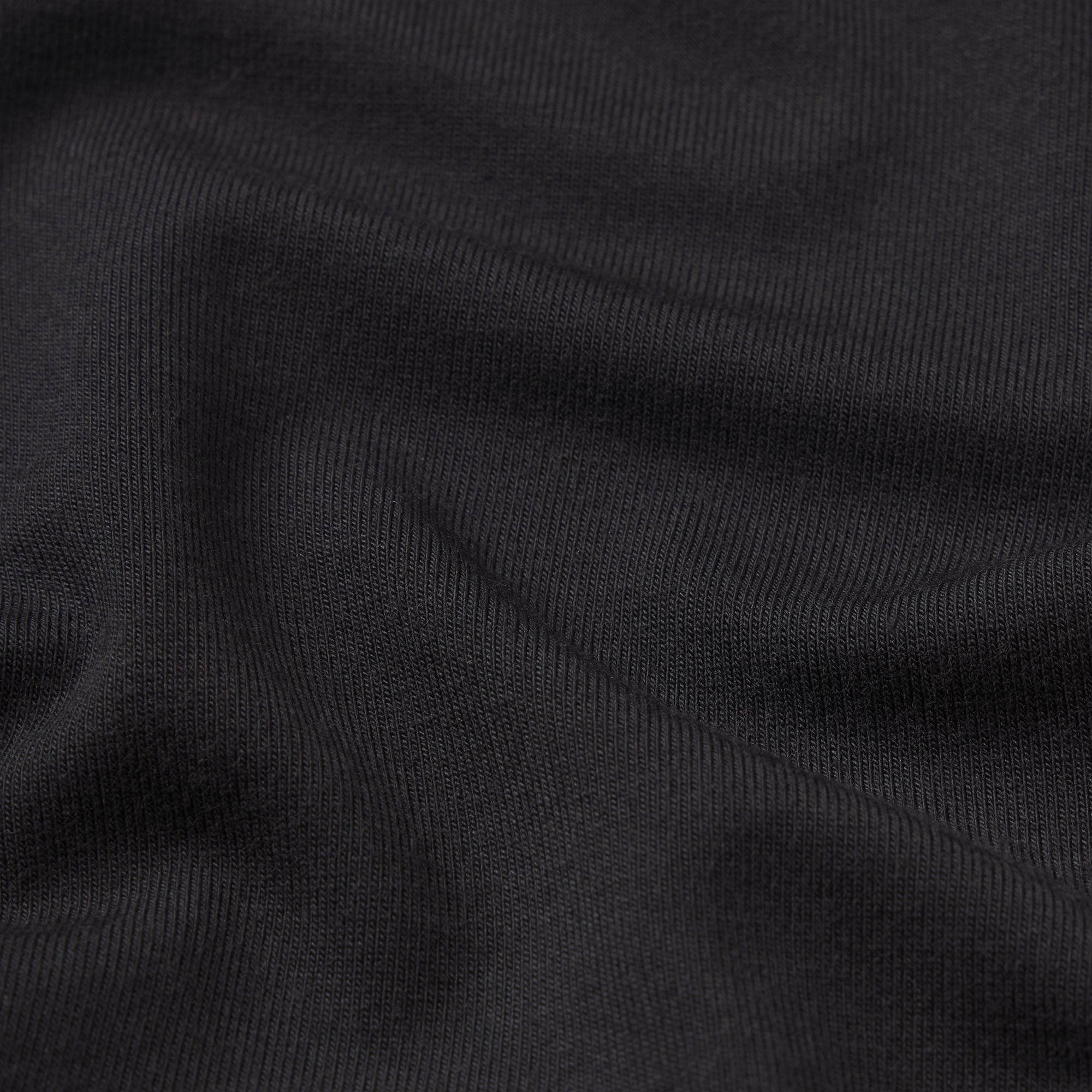 SMOOTH LAYERS HALTER TOP | OBSIDIAN